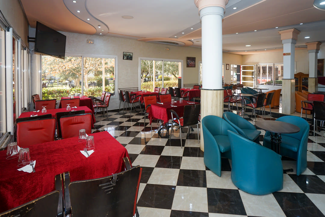 Café Restaurant